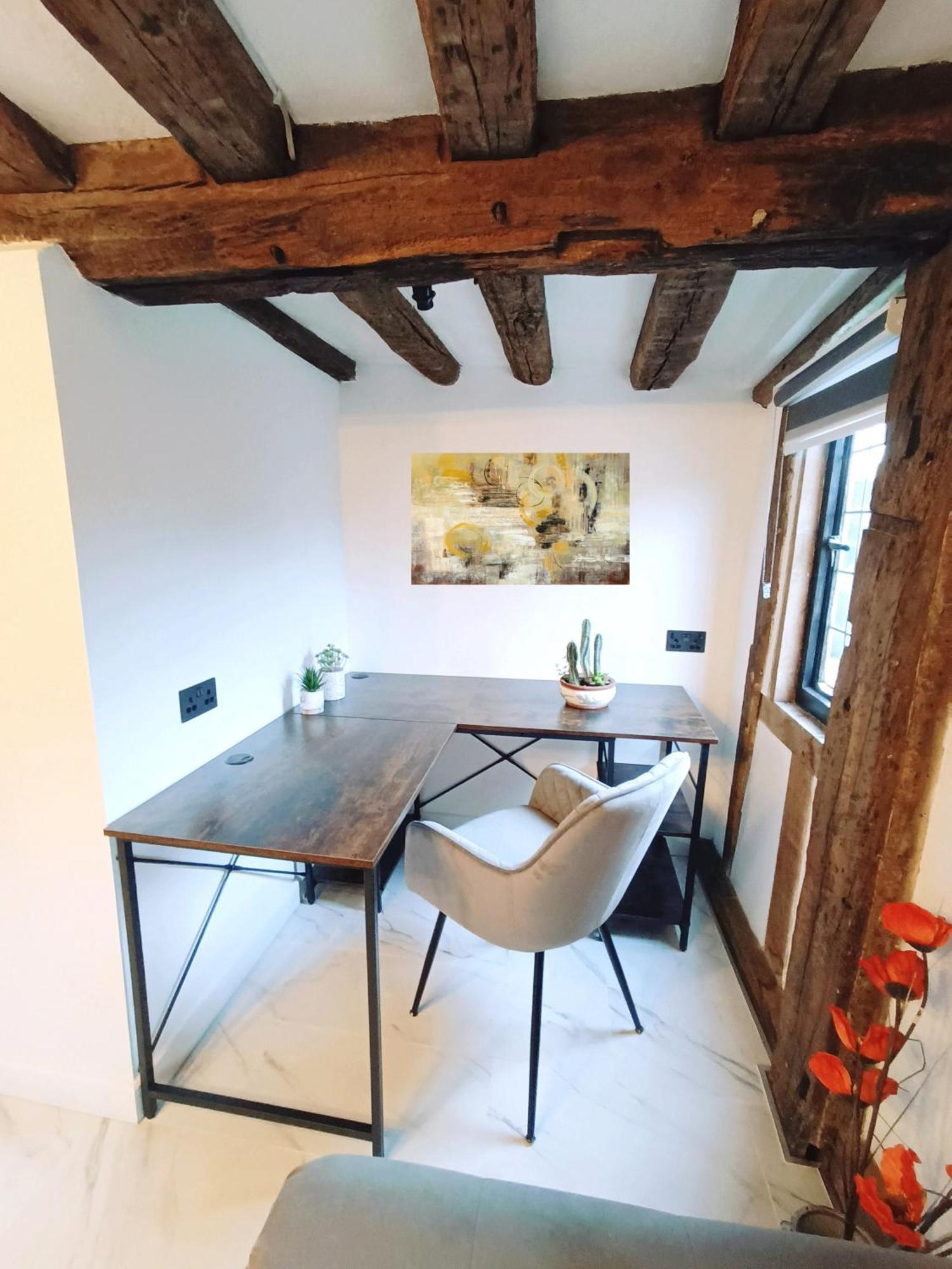 Stansted Airport Cottage Bishop's Stortford Exteriör bild